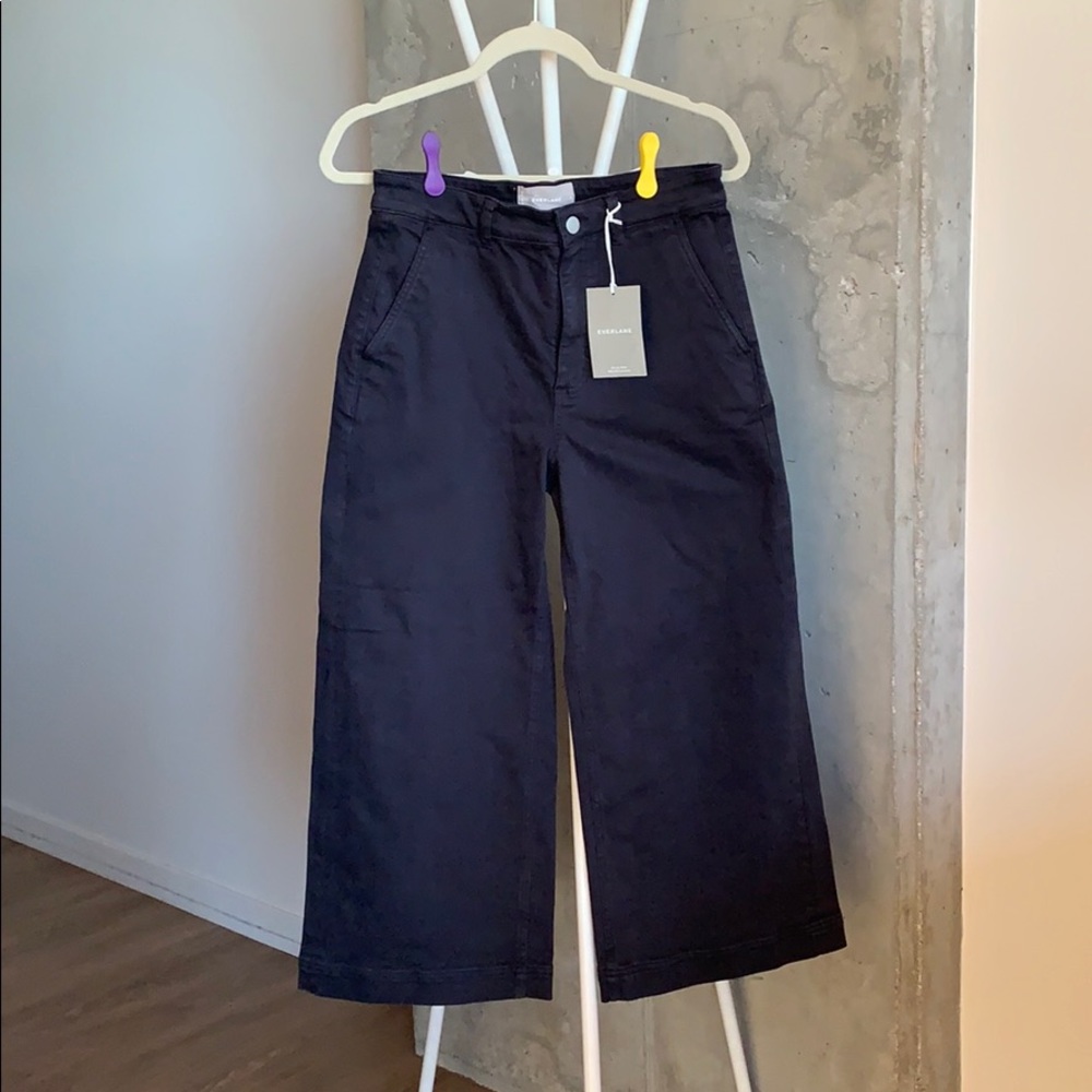 Everlane navy wide leg crop pants